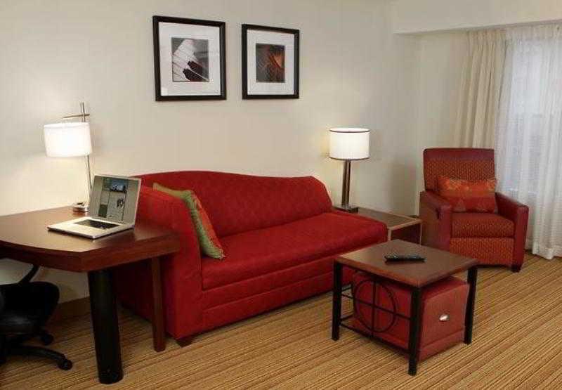 Residence Inn By Marriott Peoria Room photo