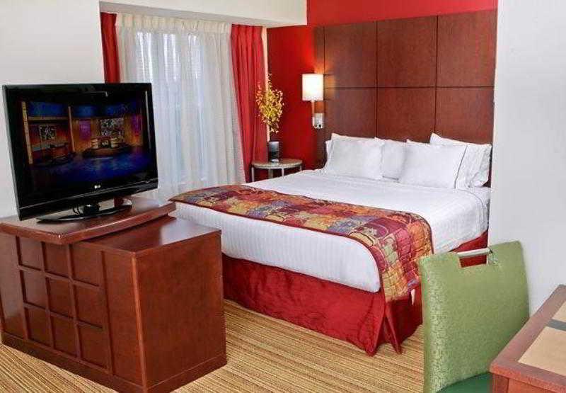 Residence Inn By Marriott Peoria Room photo